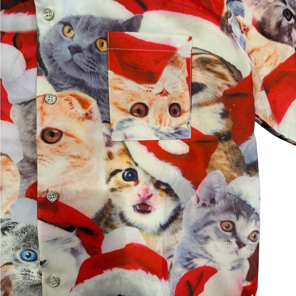 Men’s SSLR Collection Christmas Cats Kittens Button Down S/S Shirt Size Small - Picture 3 of 6